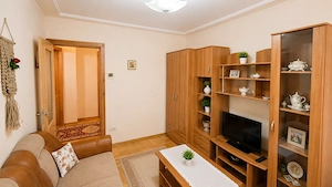 Apartament 3 camere zona Centrala - imagine 5