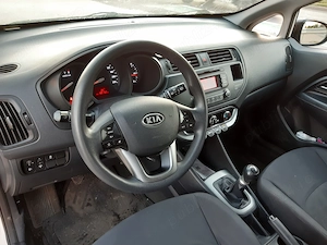 De vânzare: kia rio