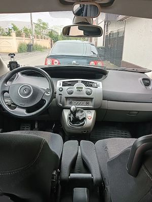 Renault Megane scenic  - imagine 4