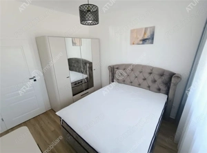 Apartament cu 3 camere 2 bai si parcare privata in Selimbar zona Brana - imagine 6
