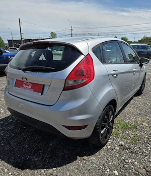Ford Fiesta, 2010 - imagine 4