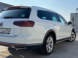 Volkswagen Passat Alltrack - imagine 4