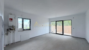 Casa Individuala - 3 camere - 1 baie - 250mp teren - imagine 6