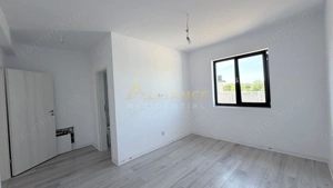Casa Individuala - 4 camere - 2 bai - 375mp teren - imagine 12