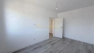 Casa Individuala - 4 camere - 2 bai - 375mp teren - imagine 9