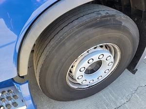 Volvo AUTOTRACTOR  6x2, 3 punti cu axa liftabila. 2018, 553.963km - imagine 5