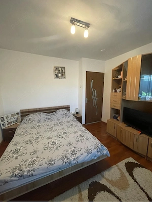    Apartament 2 camere decomandat, etaj 1, mobilat și utilat complet   zonă excelentă!    - imagine 2