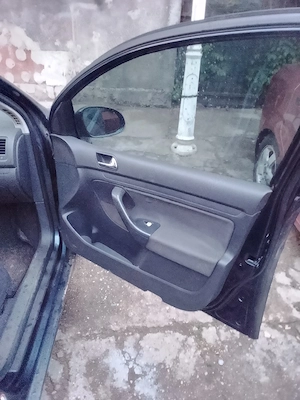 dezmembrez golf 5 1.9 tdi cod bkc - imagine 5