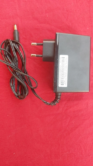 Alimentator 12 V 3,2 A