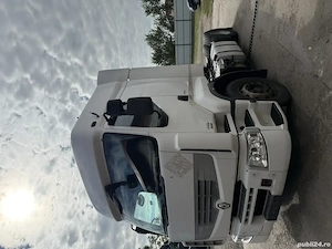 Vând Renault Premium