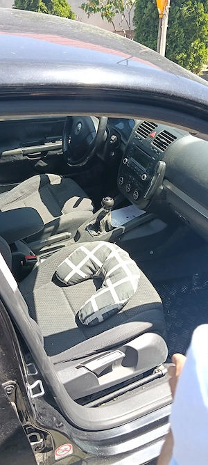 Vw Jetta 1.9 105 Cp,an 2006 - imagine 3