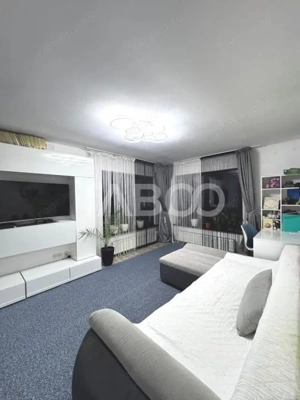 Apartament spatios 2 camere si cu terasa loc parcare cu CF in Selimbar - imagine 2