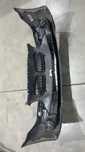 Bara fata bmw f10