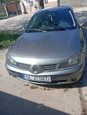 Vând Renault laguna 1200 euros ușor negociabil - imagine 2