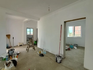 Casa noua cu 3 camere,2 bai si curte privata imprejmuita. - imagine 4