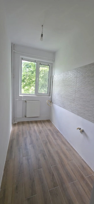 Apartament 2 camere cu balcon, complet renovat ..Calea Sagului - imagine 2