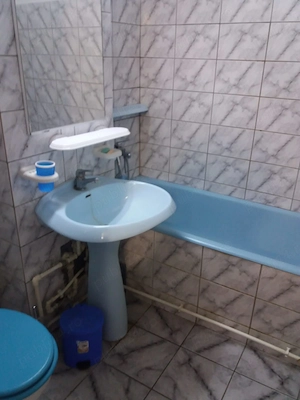 Zona Dacia Apartament 2 Camere Decomandat - imagine 5