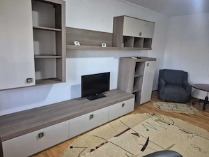 Zona Dacia Apartament 2 Camere Decomandat - imagine 3