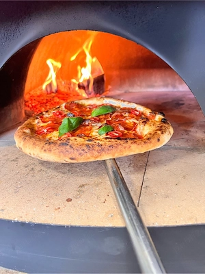 Pizza Chef Pizzaiolo Profesionist Pentru Evenimente si Restaurante Pizzeri  - imagine 4