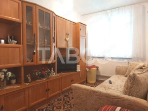 Apartament 55 mp 3 camere etaj 3 balcon pivnita Piata Noua Cisnadie - imagine 5