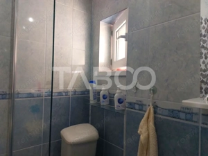 Apartament 55 mp 3 camere etaj 3 balcon pivnita Piata Noua Cisnadie - imagine 9