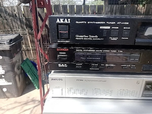 Tunere digitale .Amplificatoare.Cd plyer ptr componente si functionale