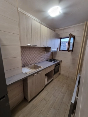 De Inchiriat: Apartament 2 Camere Elegant și Nou | Metrou Brâncoveanu - imagine 5