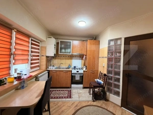 Apartament 2 Camere decomandat în Bloc Monolit, zona Craiovita Materna - imagine 10