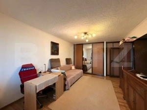 Apartament 2 Camere decomandat în Bloc Monolit, zona Craiovita Materna - imagine 5