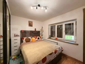Apartament 2 Camere decomandat în Bloc Monolit, zona Craiovita Materna - imagine 7