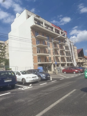 Vând apartamente cu 2si 3 camere, semifinisate, in zona Consiliului Județean, Cluj-Napoca - imagine 3