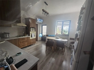 Casa cu 3 camere Str Negoiu Fagaras - imagine 7
