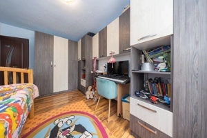 Sacele-Apartament 2 camere+2 locuri de parcare - imagine 8