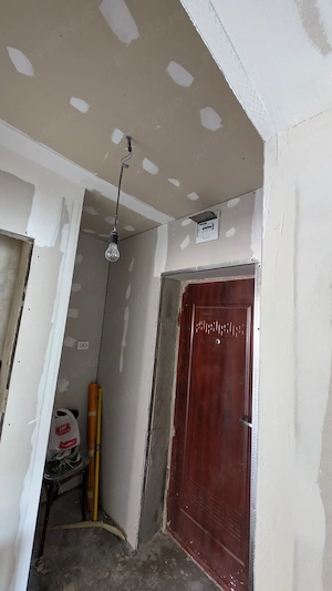 Vanzare apartament 2 camere - imagine 2