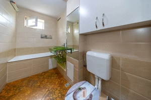 Sacele-Apartament 2 camere+2 locuri de parcare - imagine 9