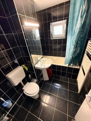 3 camere| 2 bai| Zona Soarelui| centrala proprie| ideal pentru o familie| - imagine 5