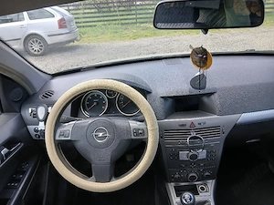 Opel Astra H An fabricație: 2006 Motorizare: 1.7 CDTI diesel  