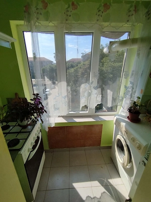 Apartament 2 camere decomandat Aradului etaj 3 langa Piata Verde - imagine 2
