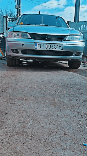 Vând Opel Vectra b cu gpl