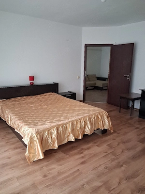 Vând apartament în Floresti, 46mp + 5 mp balcon ,boxă la subsolul blocului ,parcare de 13mp cu CF - imagine 5