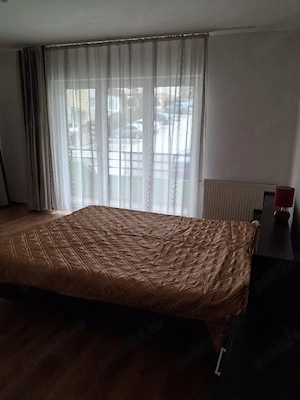 Vând apartament în Floresti, 46mp + 5 mp balcon ,boxă la subsolul blocului ,parcare de 13mp cu CF - imagine 4
