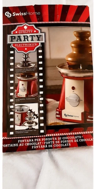 Fântână de ciocolată SwissHome   Perfecta pentru orice doriti.