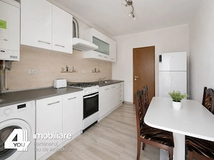 Apartament 3 camere Bloc Nou, Podgoria lângă lac, mobilat +termotecă - imagine 4