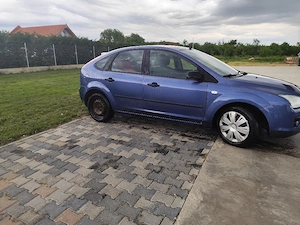 Vând Ford Focus Ghia, motor 1.8 Diesel (TDCi), an 2006,235000km reali - imagine 2