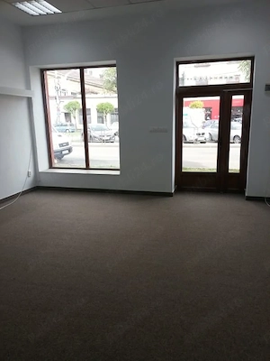 Propritar, spatiu comercial pe bulevard - imagine 3