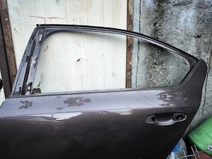 Vand usa Spate Stanga Skoda Octavia 3 avariata! 