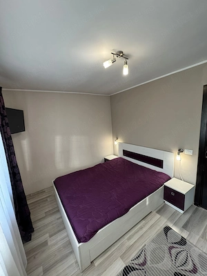 Vând Apartament cu 3 camere, decomandat, etaj intermediar, 68 mp + acces la 100 mp spațiu depozitare - imagine 10