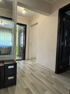 Vând Apartament cu 3 camere, decomandat, etaj intermediar, 68 mp + acces la 100 mp spațiu depozitare - imagine 19