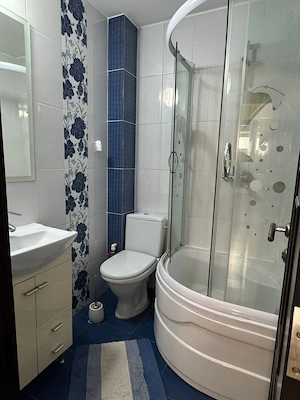 Vând Apartament cu 3 camere, decomandat, etaj intermediar, 68 mp + acces la 100 mp spațiu depozitare - imagine 6