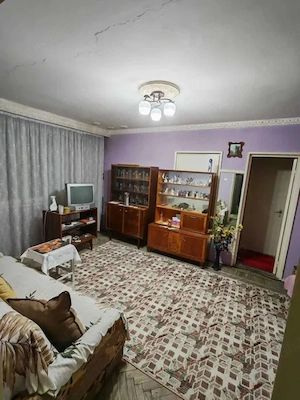 Apartament 3 camere Micro 16 | 67 mp | Etaj 3 | 2 Balcoane | Renovabil - imagine 2